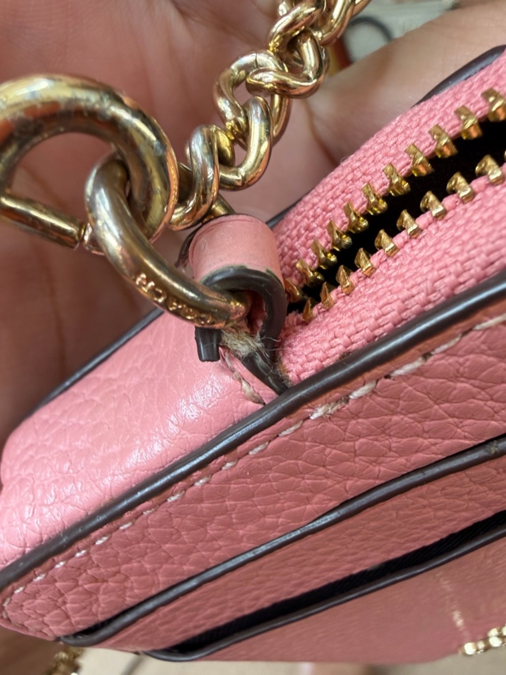Coach Pink Pebbled Leather Card Holder Wallet Wristlet gold Chain Id 🪪 holder - Picture 5 of 17